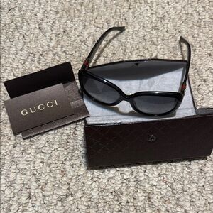 Gucci Black sunglasses